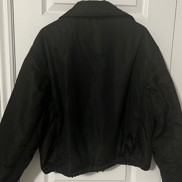 Aritzia TNA Coaches  Short Jacket - Picture 5 of 5